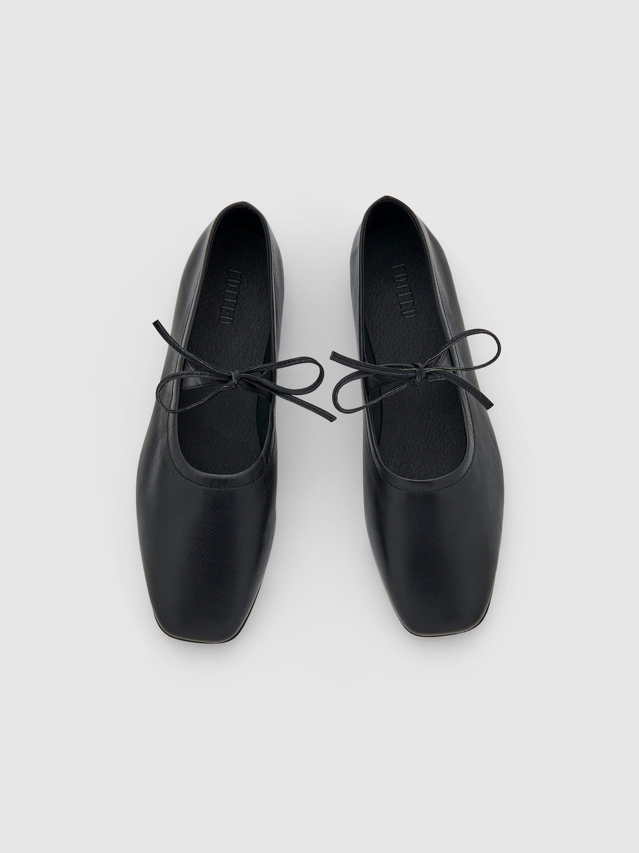 EDITED Produkte Halbschuhe 'Pauletta' schwarz