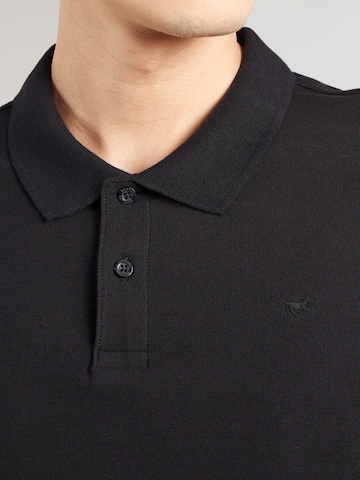 MUSTANG Тениска 'Pierre' в черно