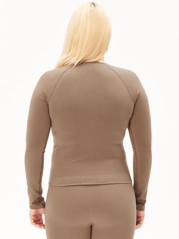 ARMEDANGELS Longsleeve SEAMLESS in Beige