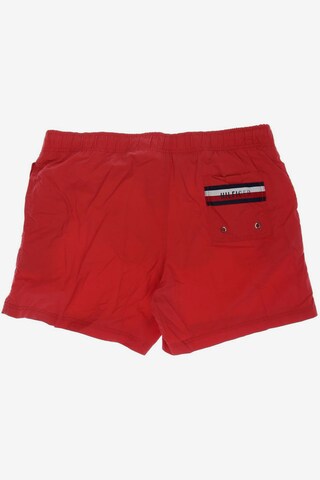 TOMMY HILFIGER Shorts in 33 in Red