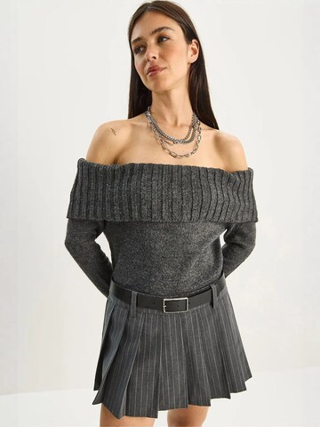 Pull-over Bianco Lucci en gris : devant