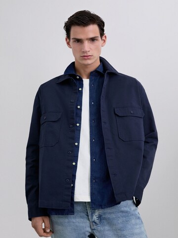 Scalpers Rovný strih Košeľa - Modrá: predná strana