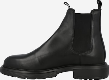 PAVEMENT Chelsea Boots 'Tobias' in Schwarz