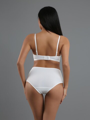C&City Classic Underwear sets in Beige