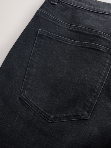 Next Regular Jeans in Zwart