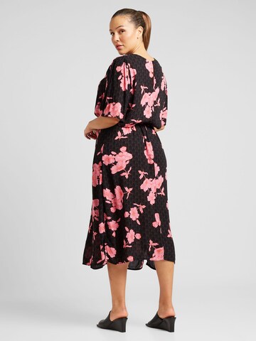 Rochie 'TILDA' de la ONLY Carmakoma pe gri