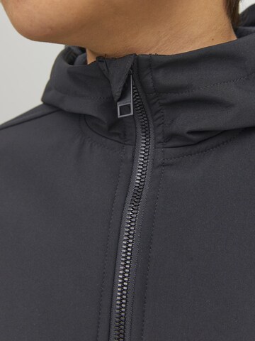 Jack & Jones Junior Performance Jacket in Black