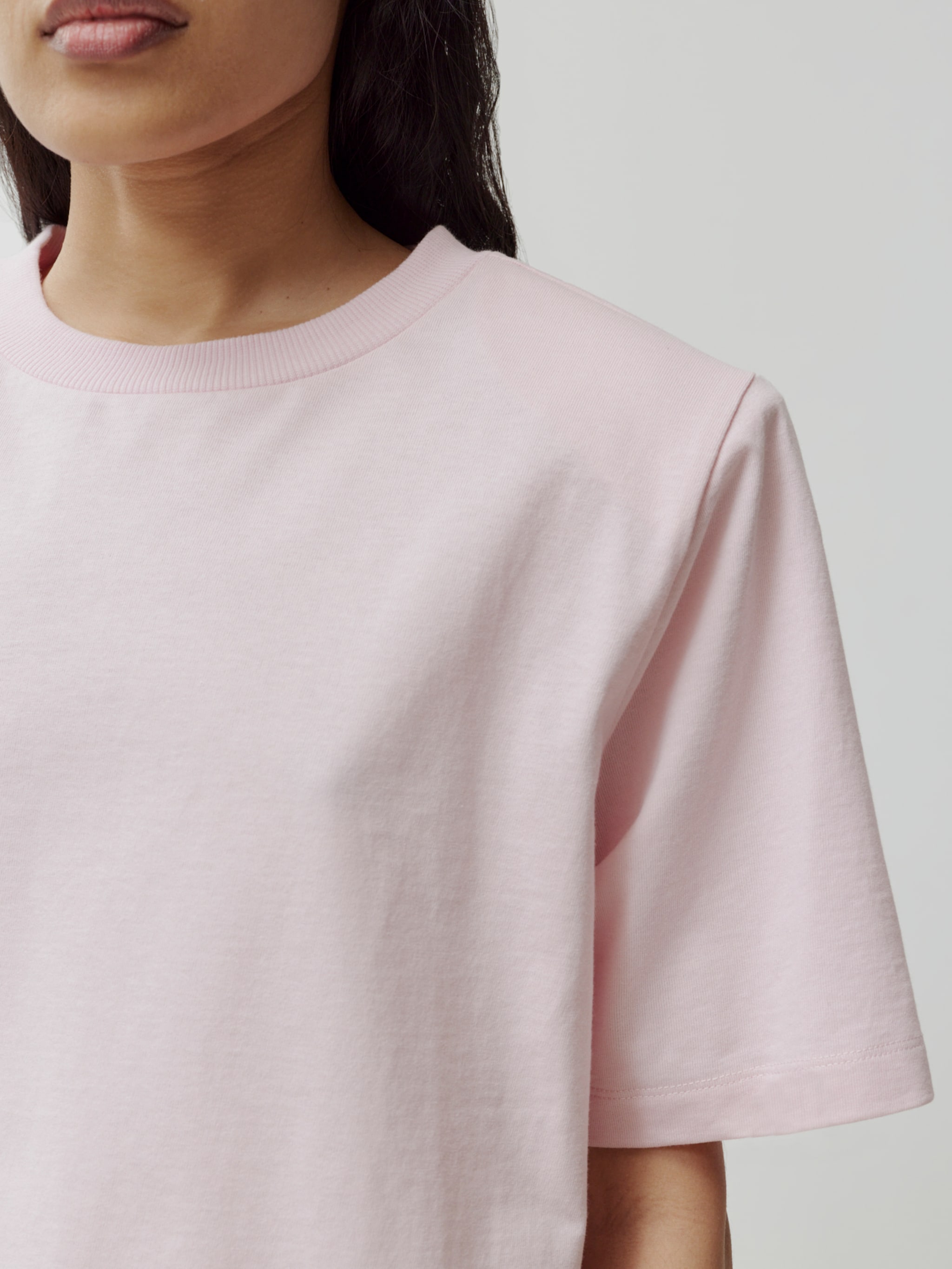 EDITED Produits T-shirt 'Mele' rose