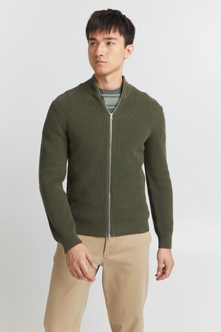 Casual Friday Gebreid vest 'Kurt' in Groen: voorkant