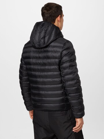 LACOSTE Jacke in Schwarz