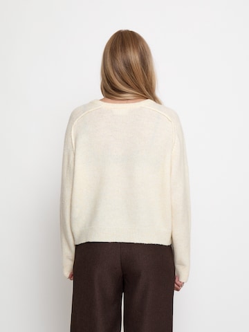 Peppercorn - Top 'Tirna' en beige