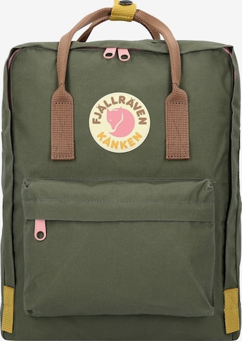 Fjällräven Backpack 'Kanken' in Green: front