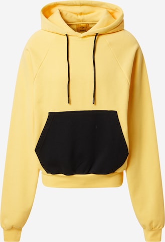 Smiles Sweatshirt 'Nico' in Yellow: front