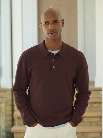 Pull-over Next en rouge : devant