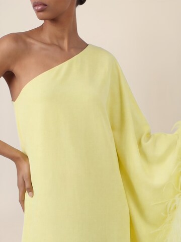 APART Evening Dress in Yellow