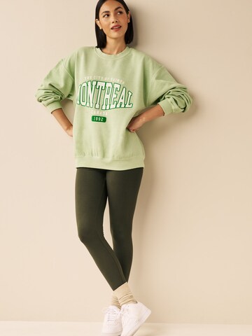 Next Skinny Leggings in Green