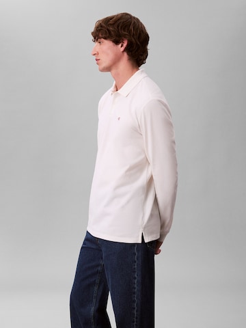 T-Shirt Calvin Klein Jeans en blanc