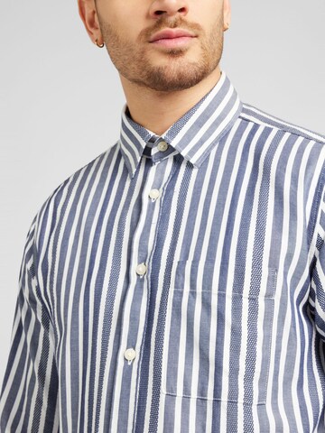 Coupe regular Chemise s.Oliver en bleu