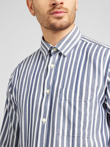 Coupe regular Chemise s.Oliver en bleu