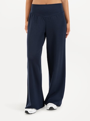 Loosefit Pantalon ' Jorina ' Smilodox en bleu : devant