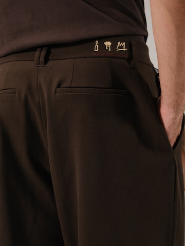Alessandro Magno Loosefit Chinohose in Braun