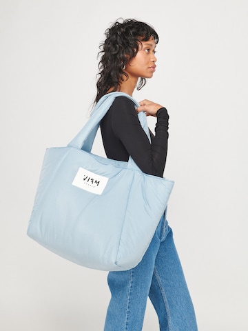 ABOUT YOU x VIAM Studio Shopper 'Love' in Blau: predná strana