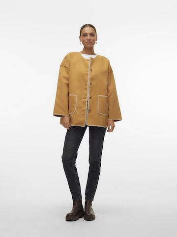 VERO MODA Between-Season Jacket in Yellow