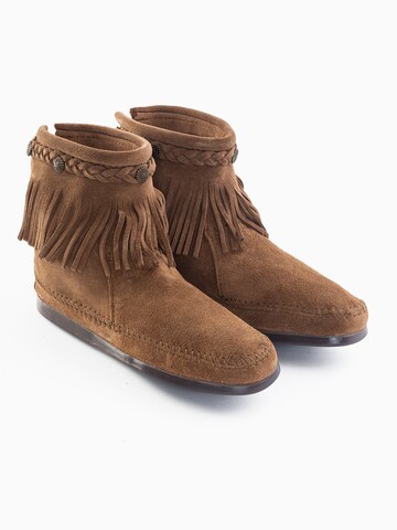 Minnetonka Ankle Boots in Brown