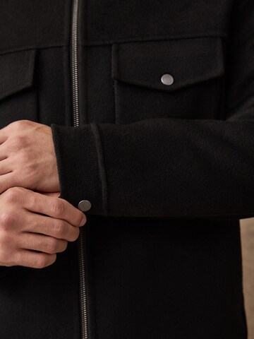 Next Prechodná bunda 'Premium Rich' - Čierna