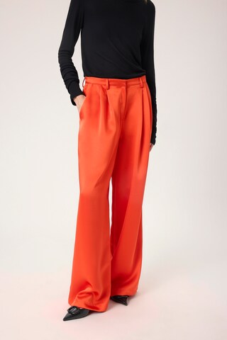Wide Leg Pantalon 'SLLiva' SOAKED IN LUXURY en rouge : devant