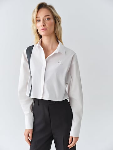 MB by Marta Buzolic - Blusa funcional en blanco