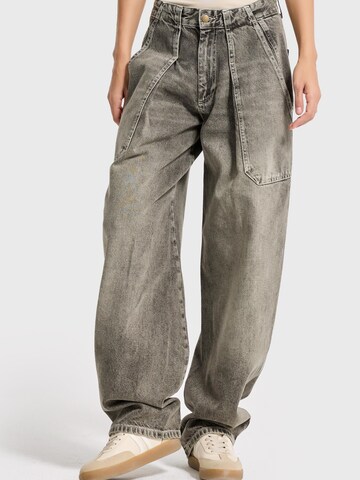 IT'S BASIC Vat Jeans 'BARREL BALLOON MID RISE JEANS' in Grijs