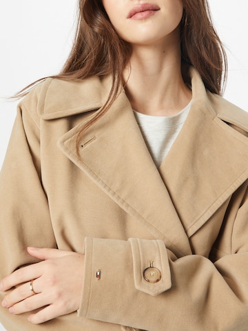 TOMMY HILFIGER - Chaqueta de entretiempo en beige