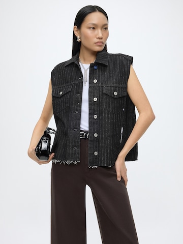 KARL LAGERFELD JEANS Елек в черно