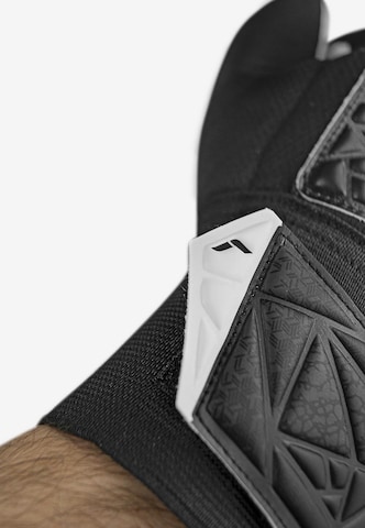 REUSCH Sporthandschoenen 'Attrakt Starter Solid' in Zwart