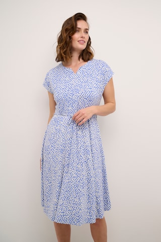 Robe 'Bella' Kaffe en bleu : devant