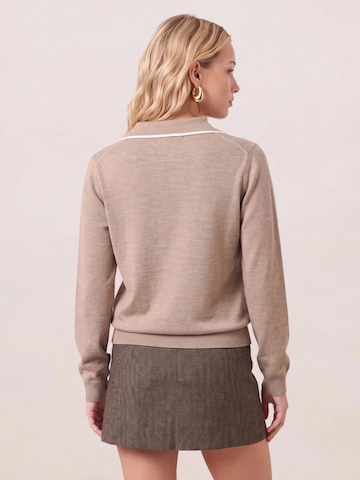 noar studios Pullover in Beige