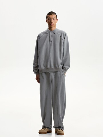 Sweat-shirt Bershka en gris