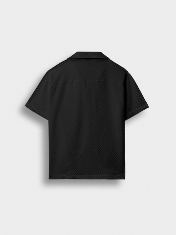 Burocs Regular fit Button Up Shirt in Black