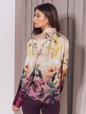 Lipsy Bluse in Beige