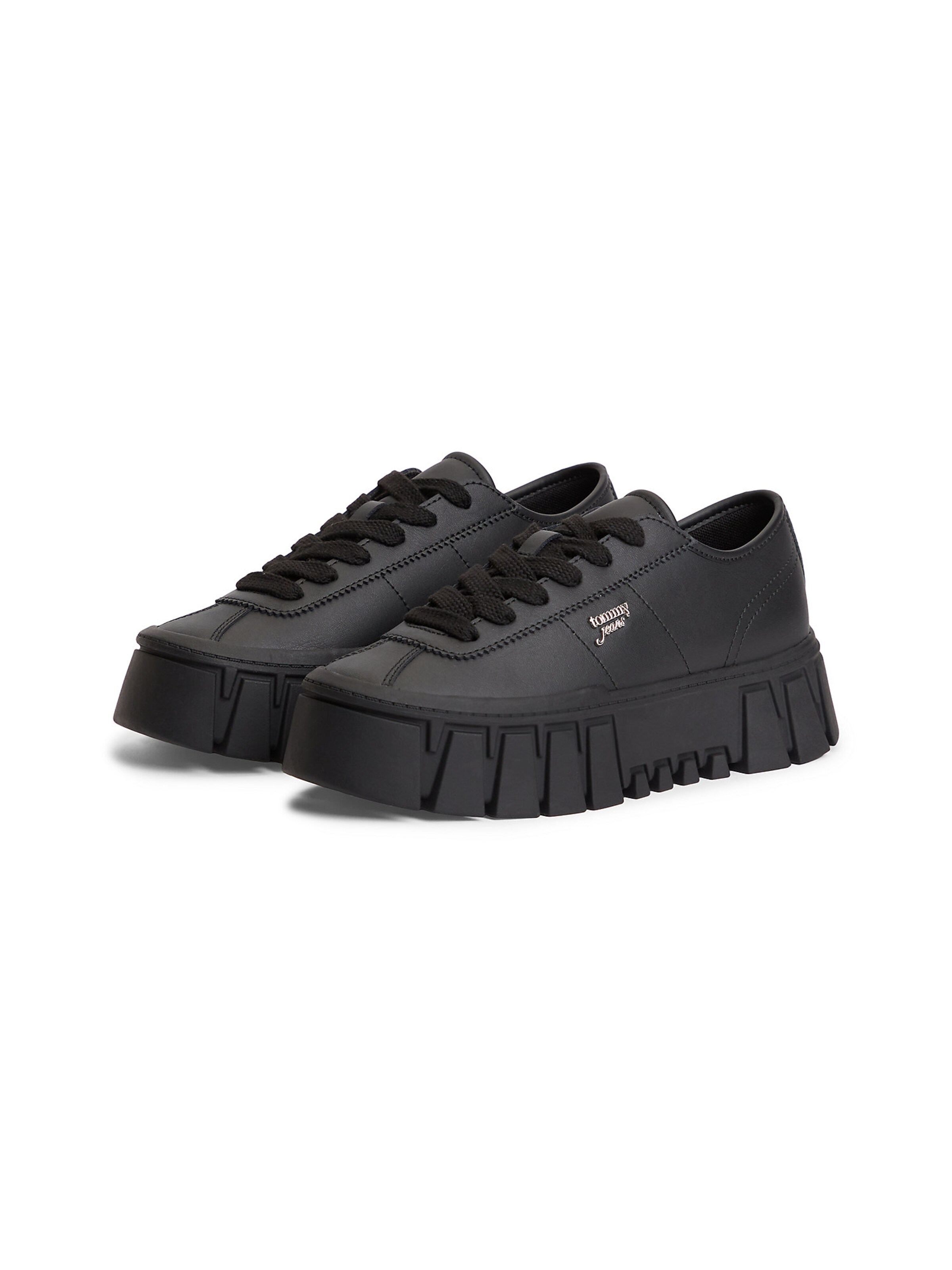 Tommy Jeans Sneakers in Black