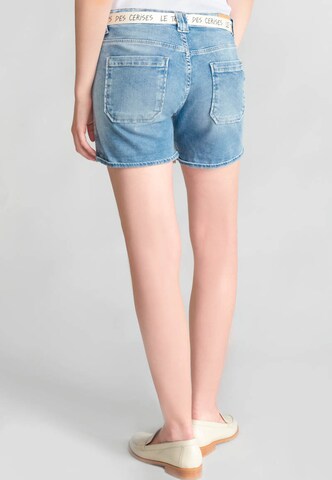 Le Temps Des Cerises Regular Shorts 'BLOOM' in Blau