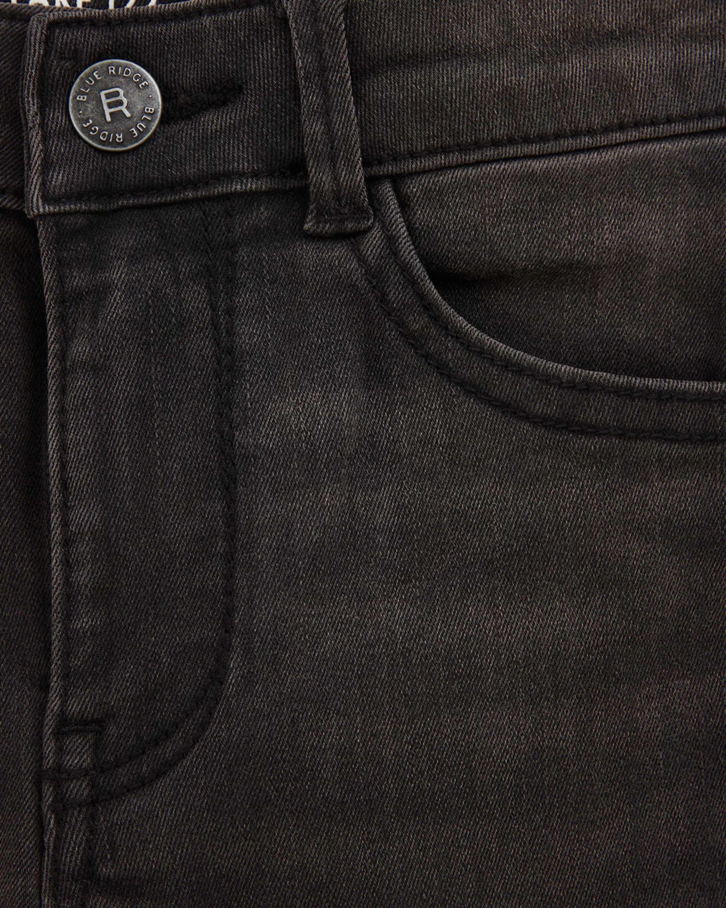 WE Fashion Разкроени Дънки в черно