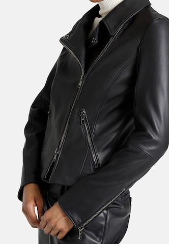 Werner Christ Between-Season Jacket 'Carina' in Black