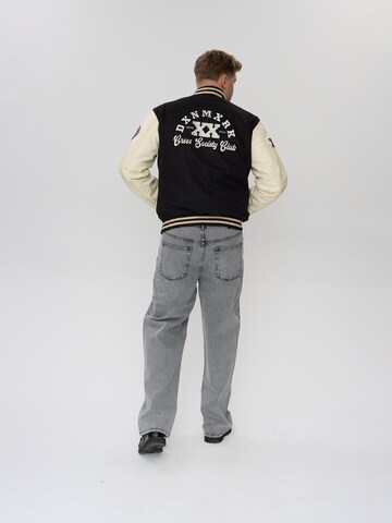 Dxnmxrk Tussenjas 'DXGejr' in Wit