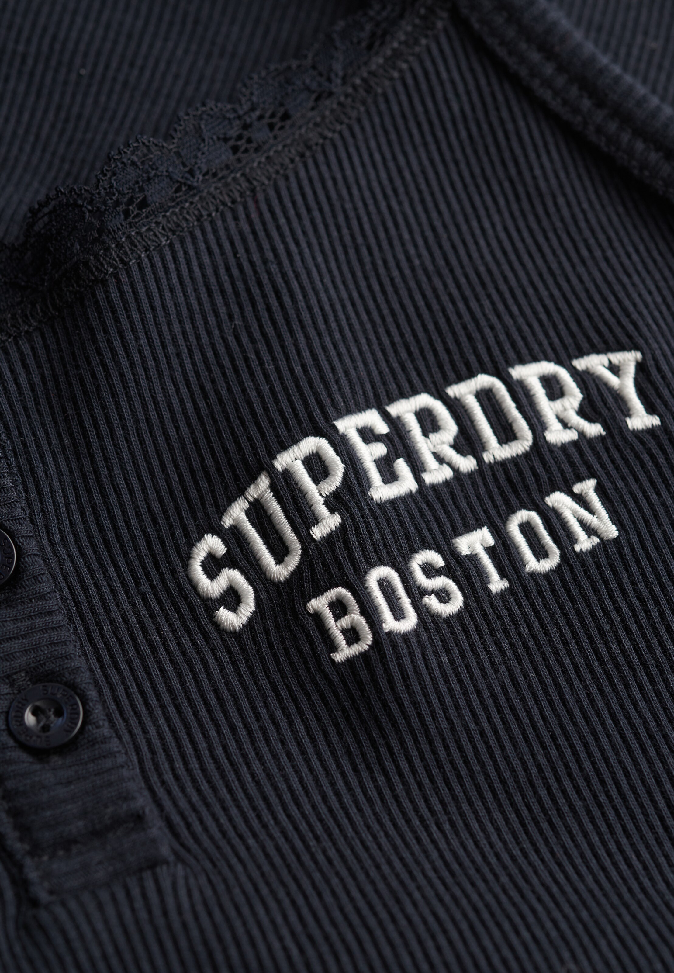 Superdry Top 'Athletic Essentials' in Blauw
