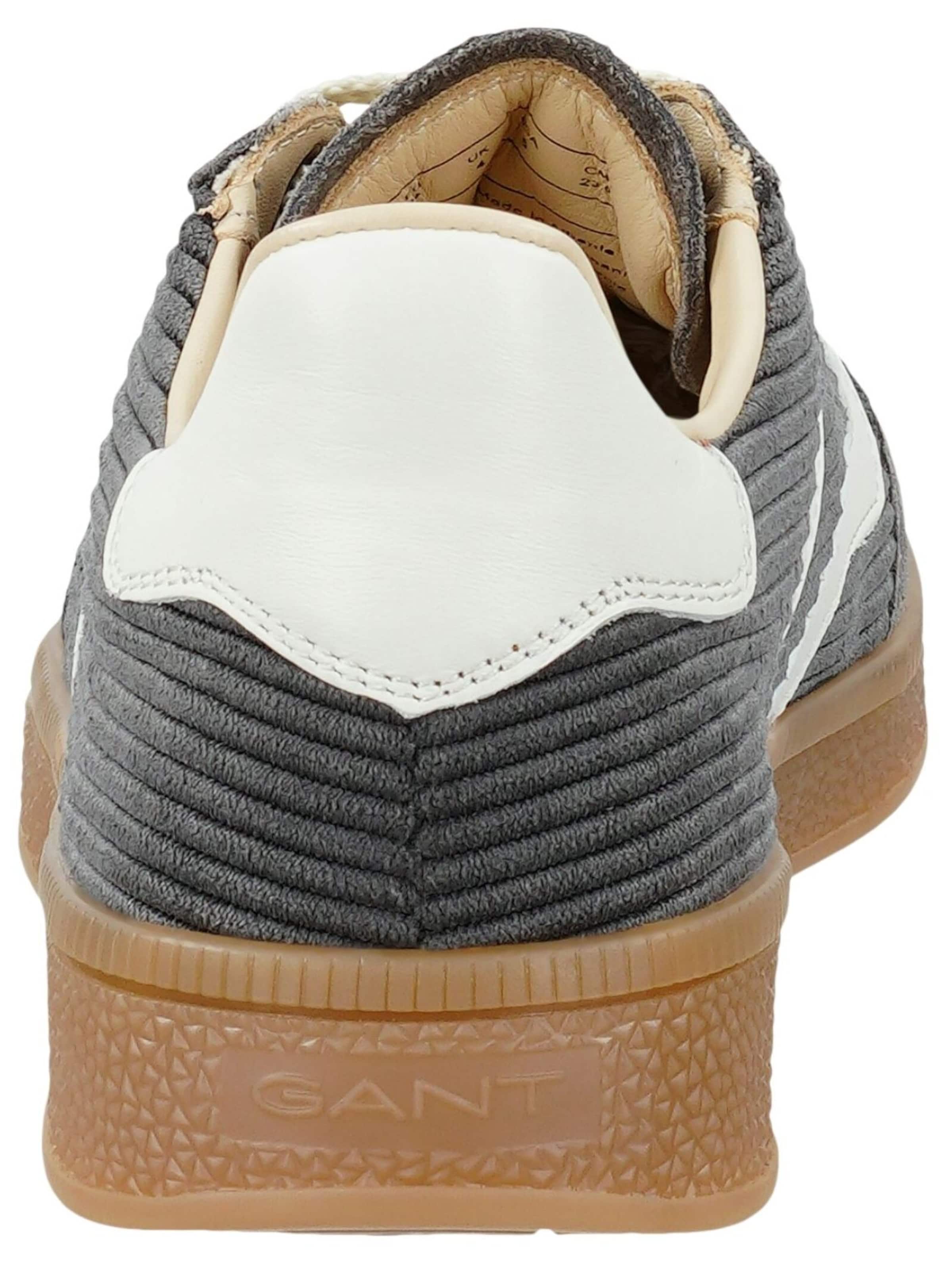 Baskets basses GANT en gris