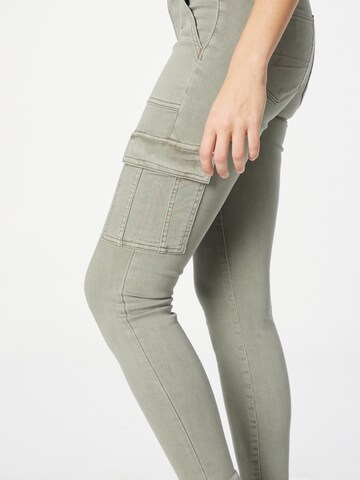 American Eagle Skinny Pleat-Front Pants in Green