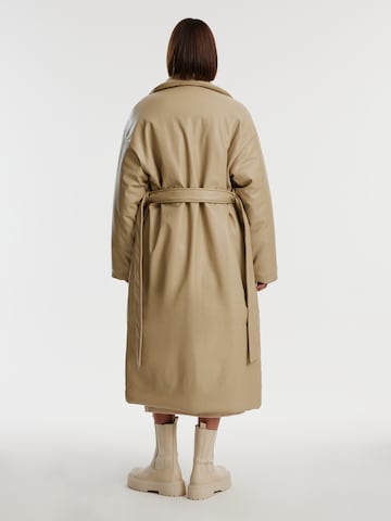 EDITED Winter coat 'Yuki' in Beige