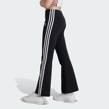 évasé Leggings 'Adicolor' ADIDAS ORIGINALS en noir